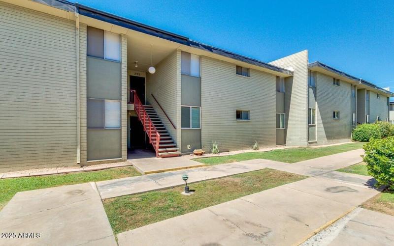 20211027152447498075000000-o