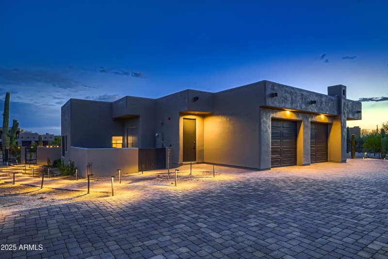 7975 E Dale Ln - MLS Sized - 047 - 06 Ex