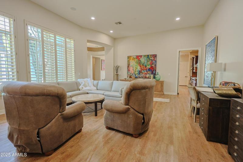 42405 N HARBOUR TOWN CT