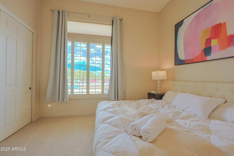 42405 N HARBOUR TOWN CT