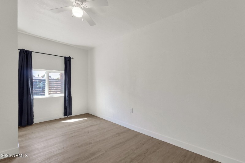 16-web-or-mls-1341-e-willetta-st