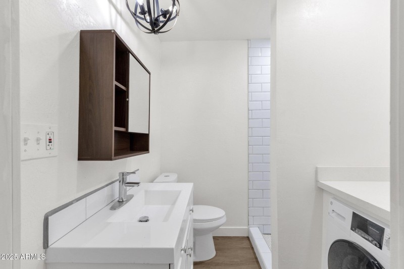 20-web-or-mls-1341-e-willetta-st