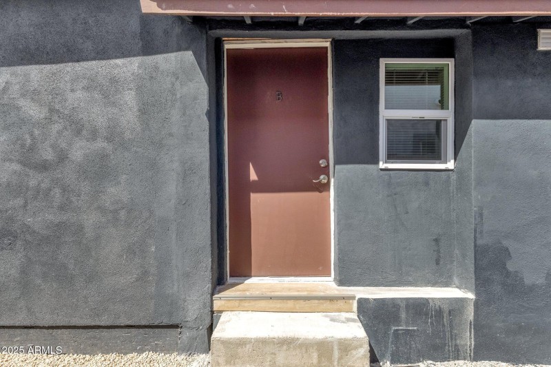 29-web-or-mls-1341-e-willetta-st