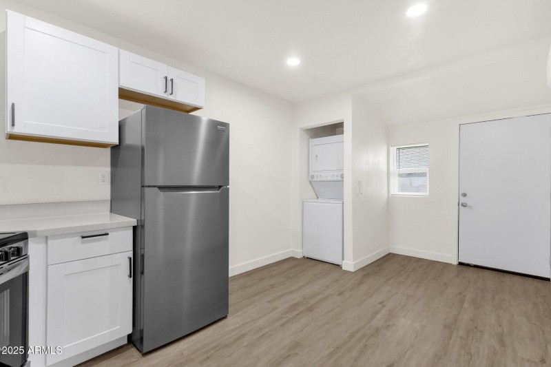 37-web-or-mls-1341-e-willetta-st