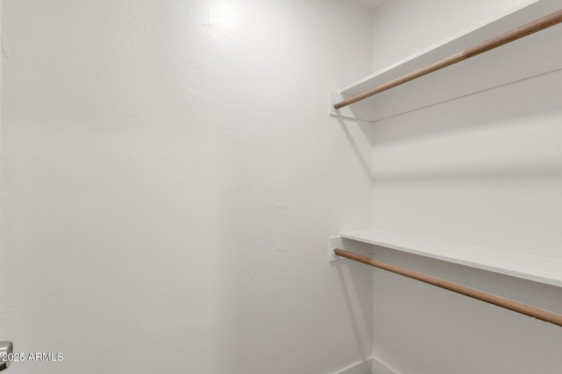 41-web-or-mls-1341-e-willetta-st