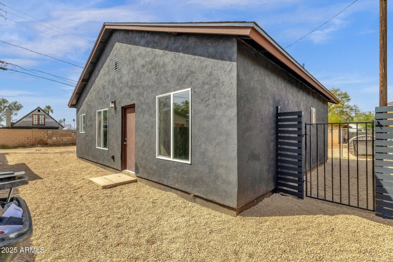 49-web-or-mls-1341-e-willetta-st