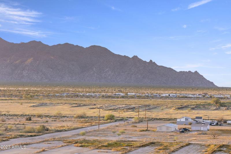 47-web-or-mls-20727-n-la-entrada-rd