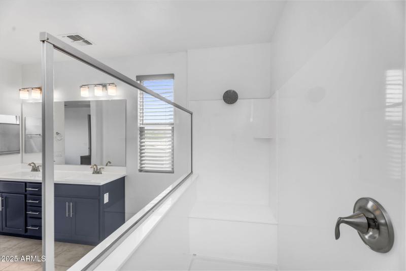 27-web-or-mls-Corbin-27