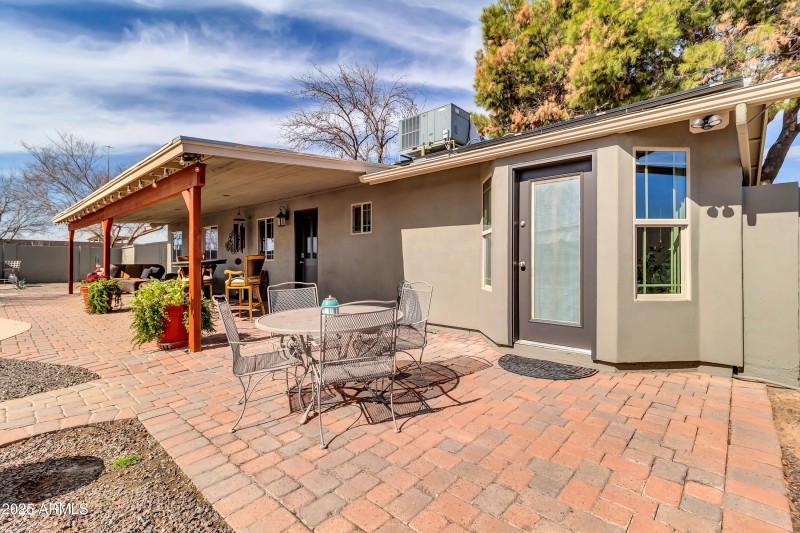 2017 E Willis Rd-59