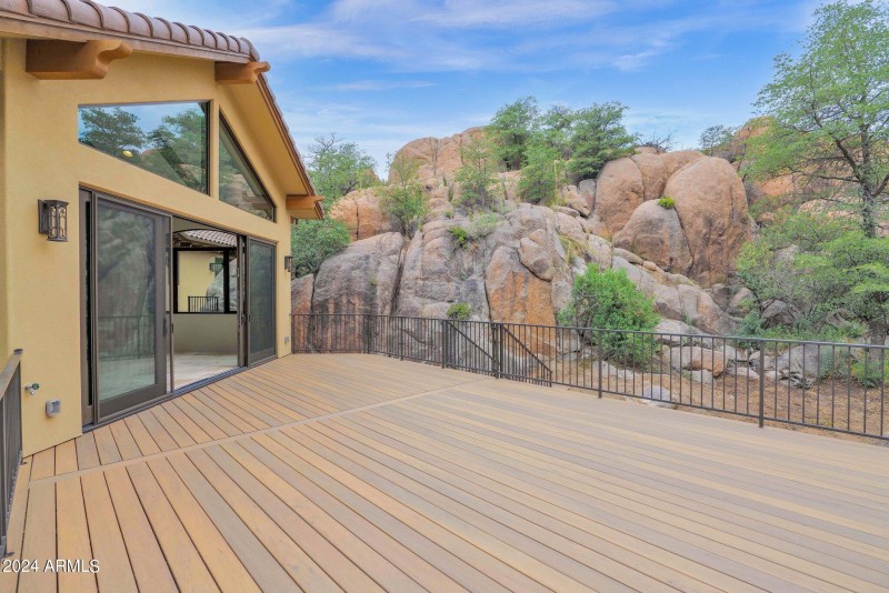 Large Deck