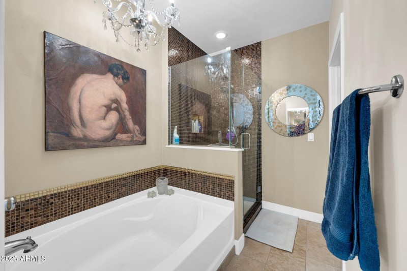 945 E Playa Del Norte Dr 1003-16