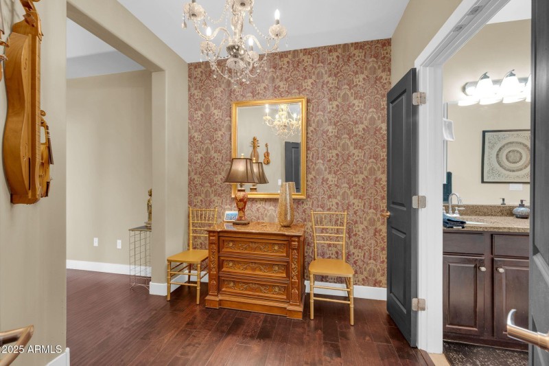 945 E Playa Del Norte Dr 1003-21