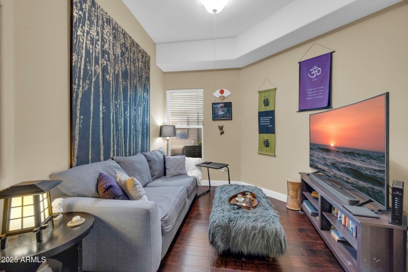 945 E Playa Del Norte Dr 1003-23