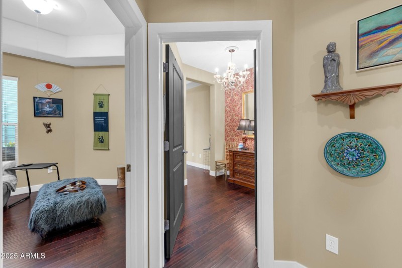 945 E Playa Del Norte Dr 1003-26