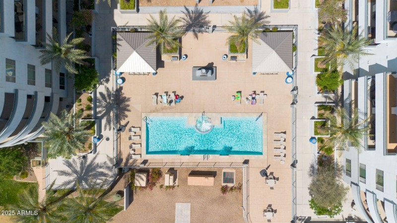 945 E Playa Del Norte Dr Community Drone