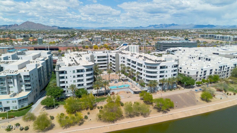 945 E Playa Del Norte Dr Community Drone