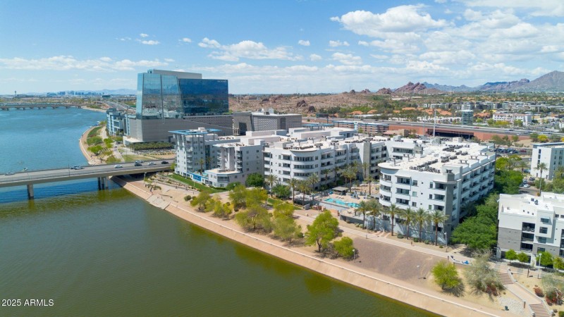 945 E Playa Del Norte Dr Community Drone