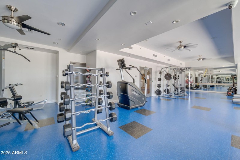 945 E Playa del Norte Dr-Community-5