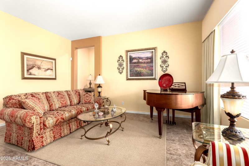 Sol Mar - Living Room