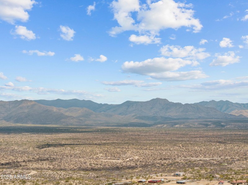 17-web-or-mls-DJI_20250402182519_0050_D