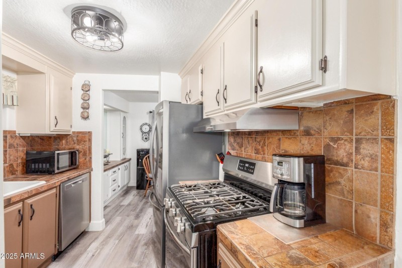 Main Home Kitchen