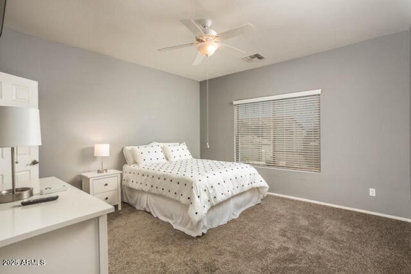 31_Cre8MyMediacom28_mls