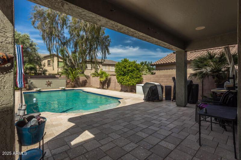 08_Cre8MyMediacom8636_mls