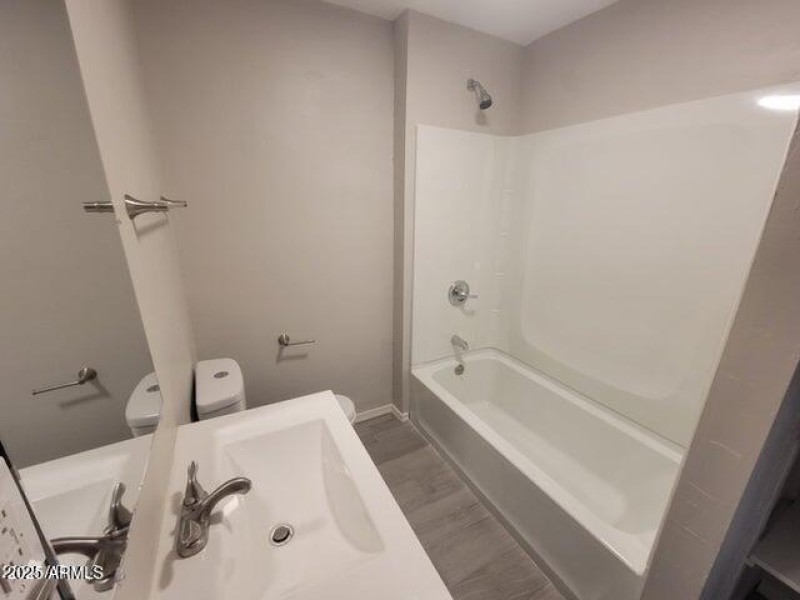 610 2025 photo Unit B 1