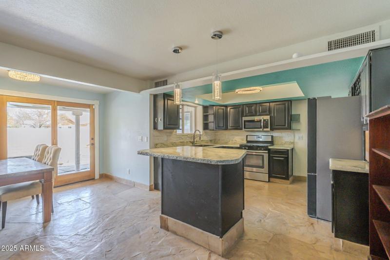 12-web-or-mls-Brown-12