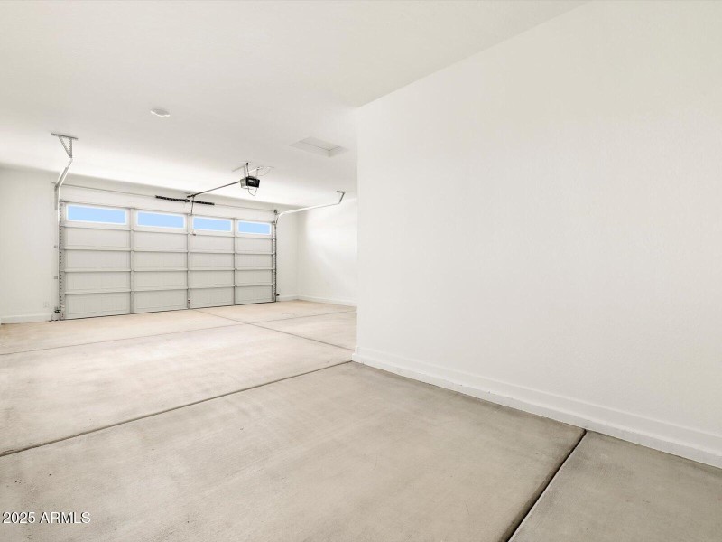 3-Car garage