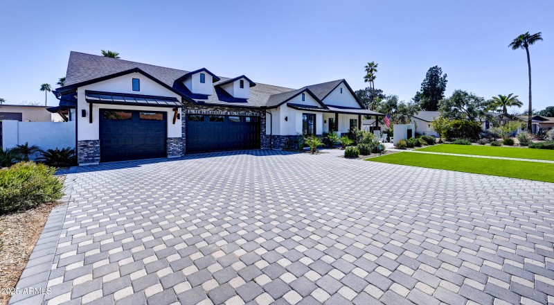 6037 E Charter Oak Rd-3
