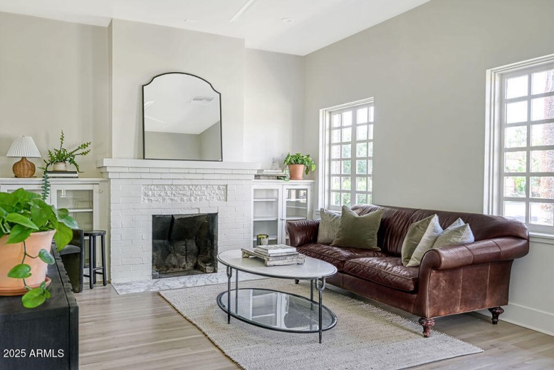 525 Living Room