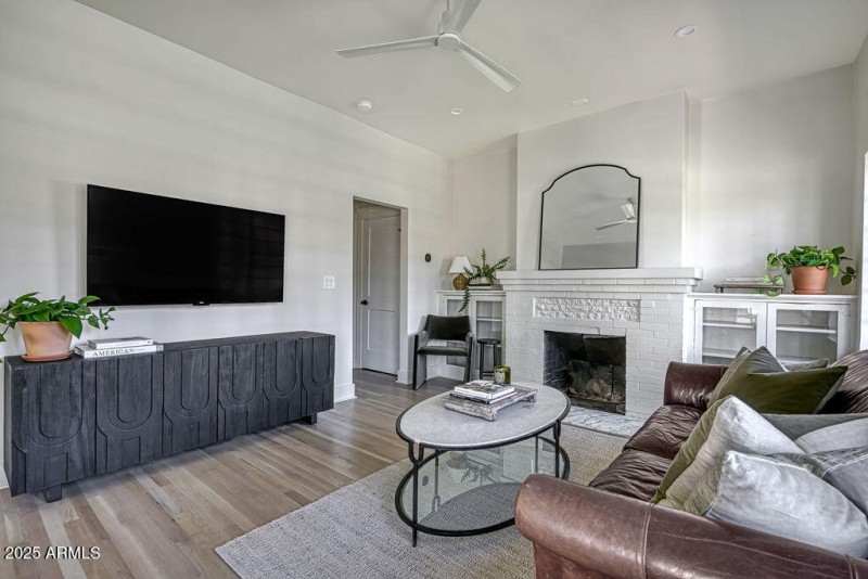 525 Living Room