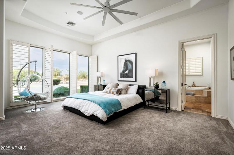 38-5901 E Mountain View Rd-38