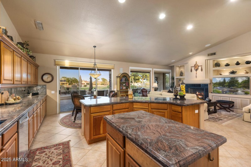 21-Kitchen