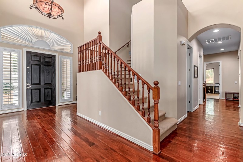 Foyer & Hallway