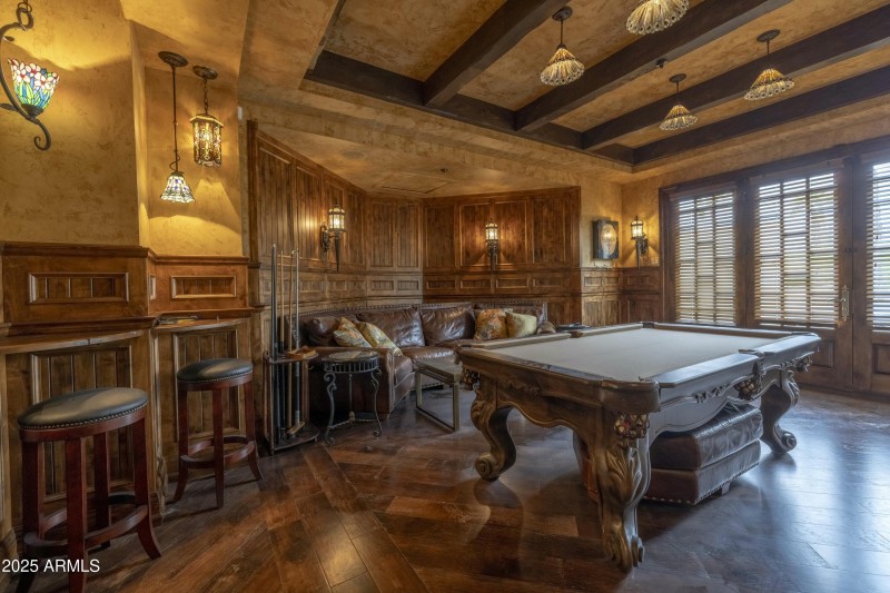 Madia / Billiards Room
