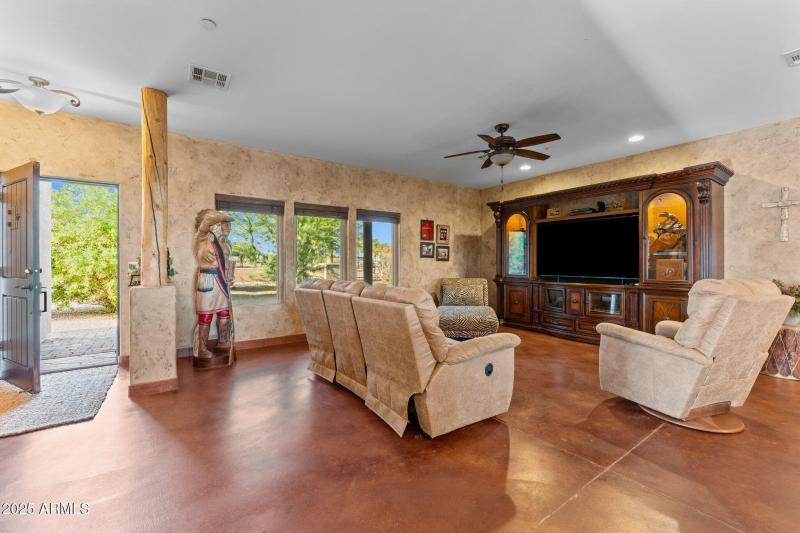 18-web-or-mls-DSC08165