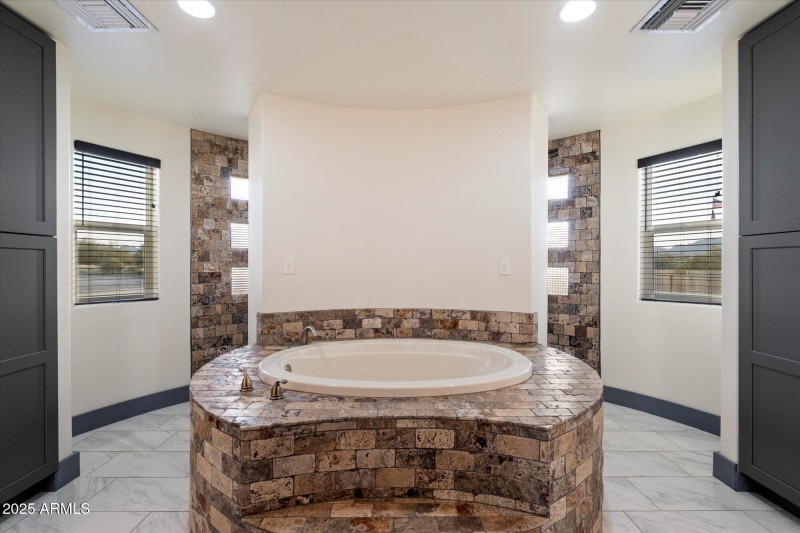 Primary Ensuite