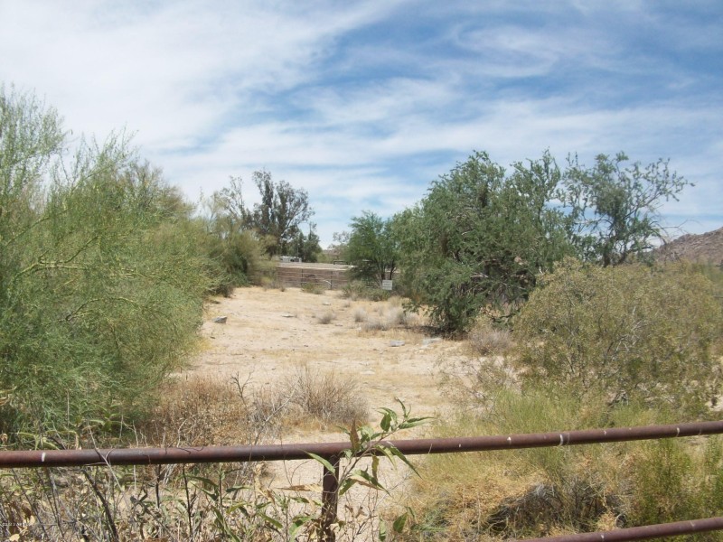 From South neighbor lot line