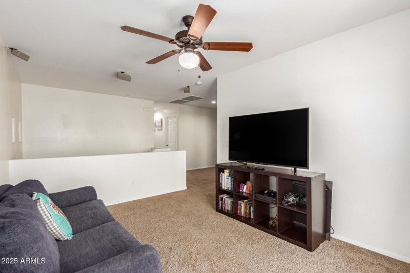17 Wethersfield