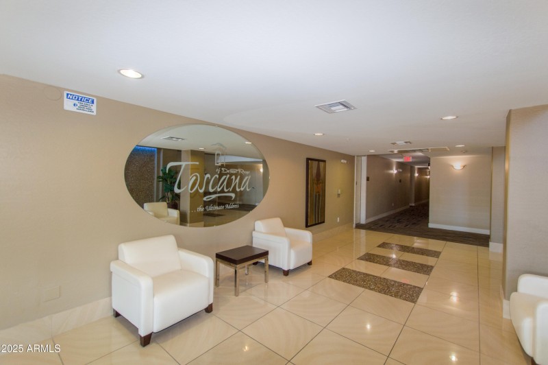 37 Clubhouse 2