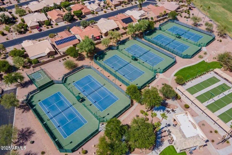 PC EN Tennis Courts