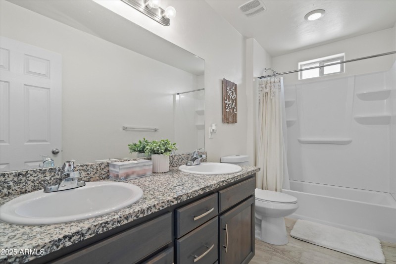 17-Bathroom