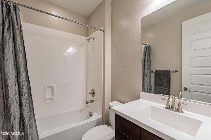 20-web-or-mls-Girard-20