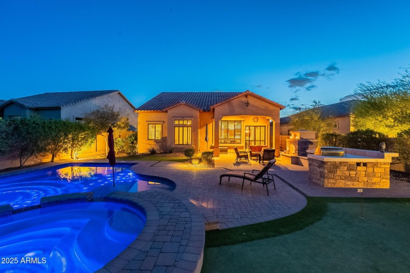109-web-or-mls-Indigo-twilight-40