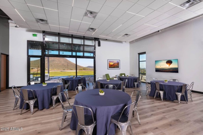 Sovita Club Room