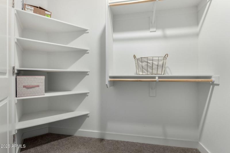 Walk-in Closet