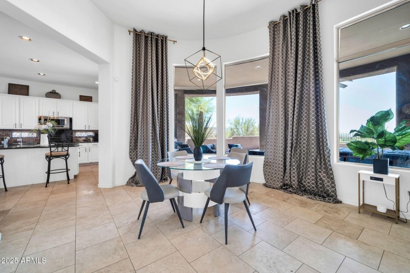 3335 W Carriage Dr-8