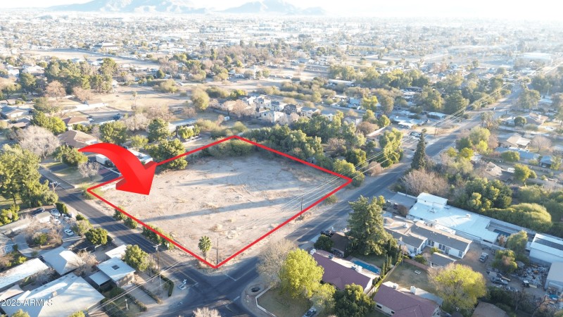 Land on 31st ave